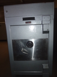 Chubb Deposit Safe